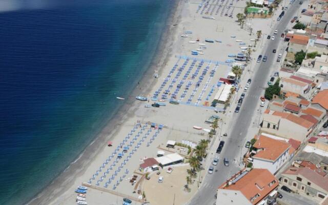 B&B A due Passi dal Mare