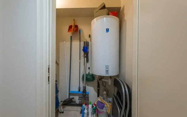 Apartment on 5th Floor With Terrace