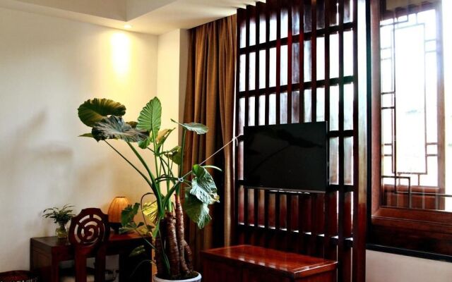 Lijiang Yongli Five Yard