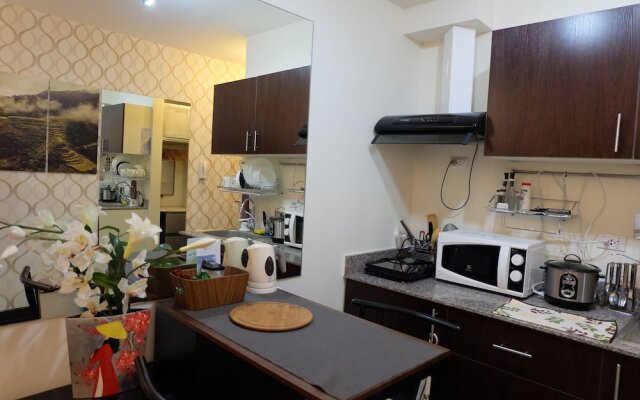 Brand New Quiet Clean Condo at The Heart of Cebu with Hispeed Wifi