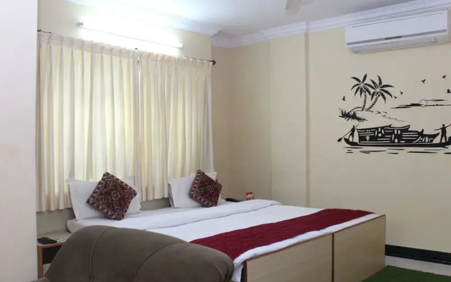 OYO 4606 Hotel Maple Green Suites