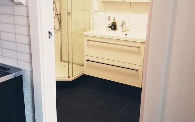 StayPlus Central Apartment With Garden