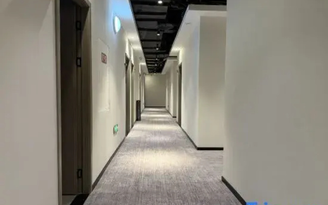 Yunlan Hotel
