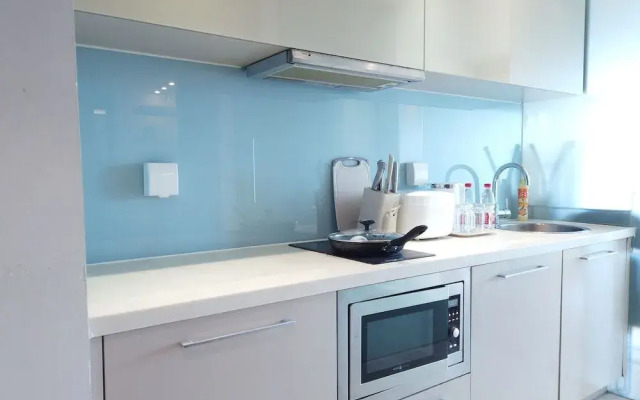 Fosen Suites at Seasons Park