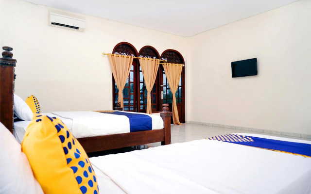 SPOT ON 2629 Duta Karimun – Guest Rooms – Jepara