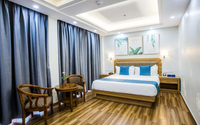 Costa Palawan Resort