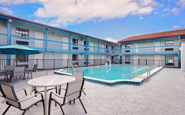Baymont by Wyndham Jacksonville Orange Park