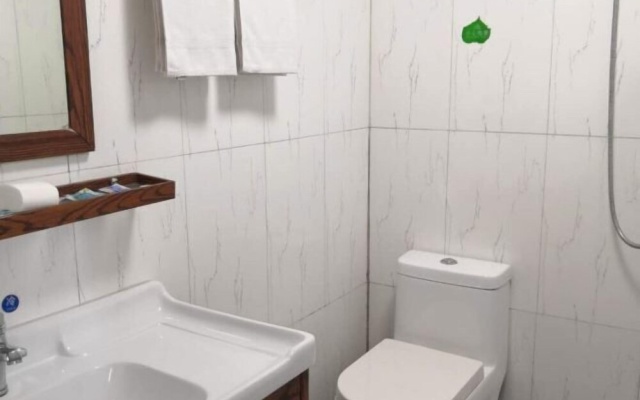 Jundu Business Hotel – Bathroom – Linyi