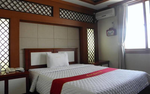 New Stars Hotel