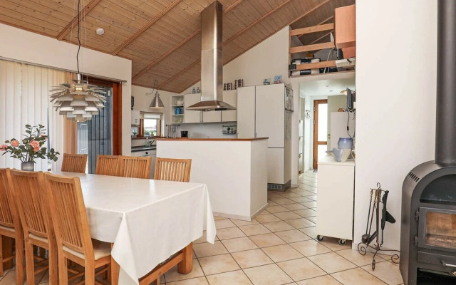 8 Person Holiday Home in Ulfborg