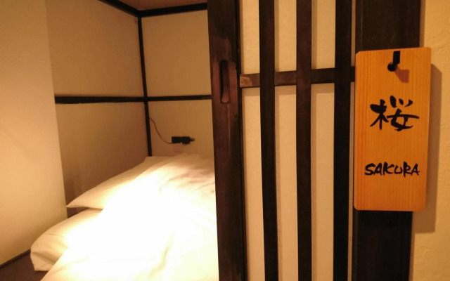 yadoya