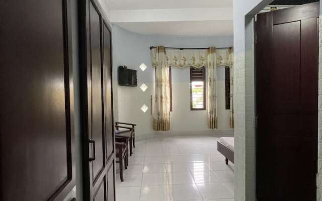 Hong An Motel