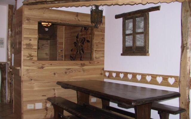 Cromotherapy Apartment