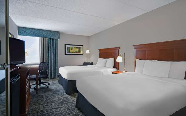 Spark by Hilton Rochester University Area
