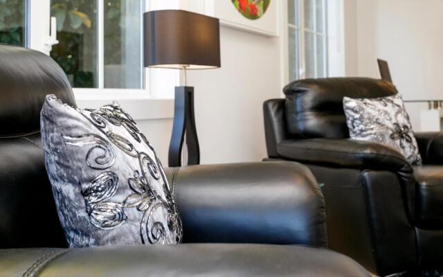 The Retreat Luxury Garden Villa