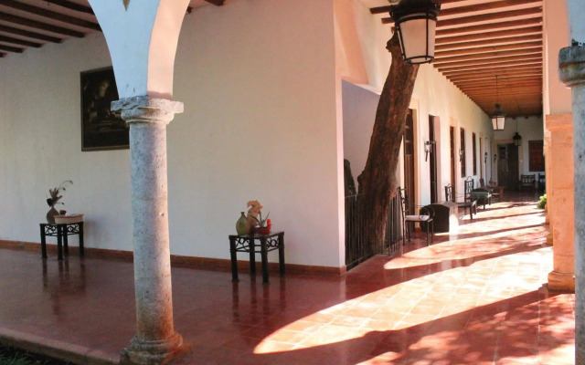 Hacienda Blanca Flor