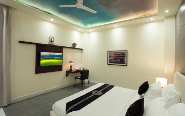 Mohan Tulip Hotel
