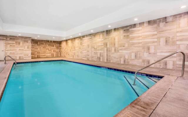 La Quinta Inn & Suites by Wyndham Katy