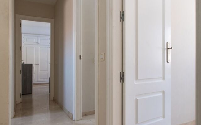 Classic Villa, luxe, private pool & prime location