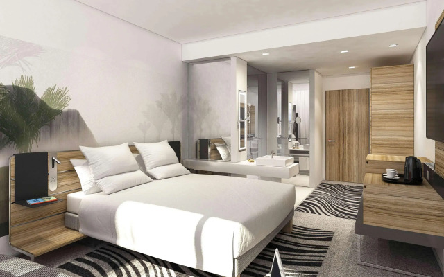 Novotel London Heathrow Airport T1 T2 and T3