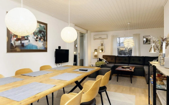 6 Person Holiday Home in Idestrup