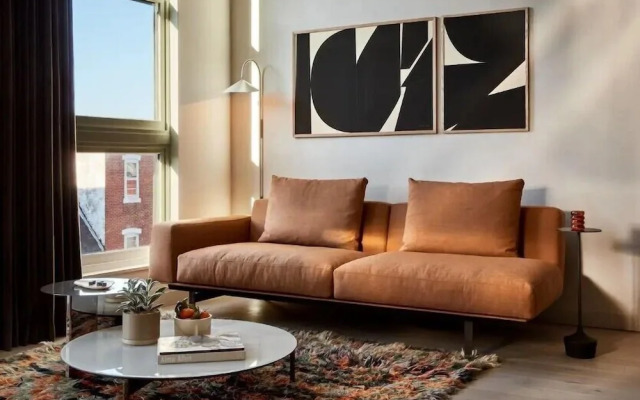 Archway Hotel & Residences