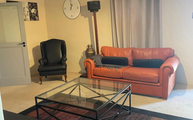 Mount Road Suites
