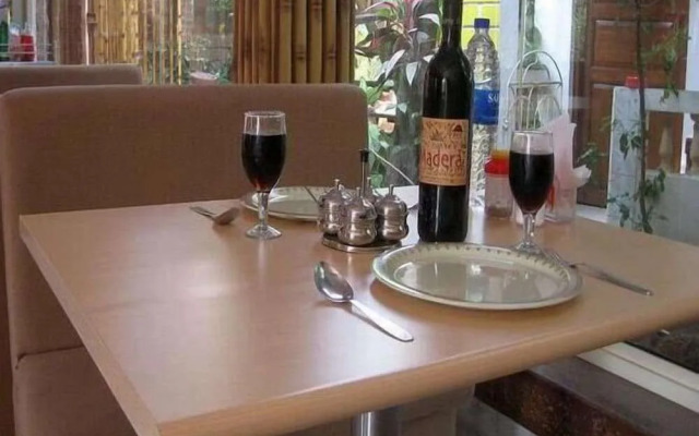Palm Groove Guest House