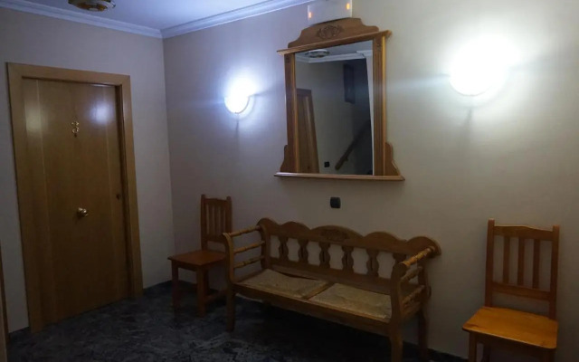 Hostal Ana