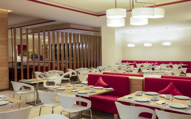 Fiesta Inn Celaya Galerias