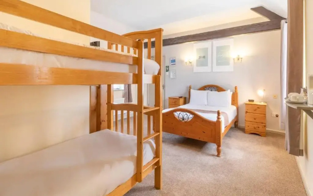 OYO Elm Farm Country House, Norwich Airport