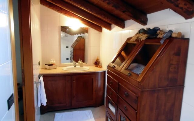 Apartment in Costermano With Garden, Sauna, Swimming Pool