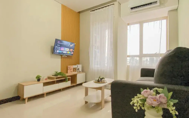 Basic Style And Homey 2Br At Apartment Nifarro Park