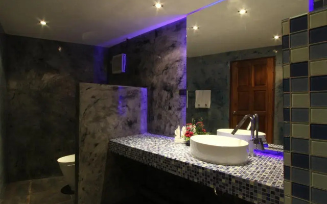 Beluga Boutique Hotel