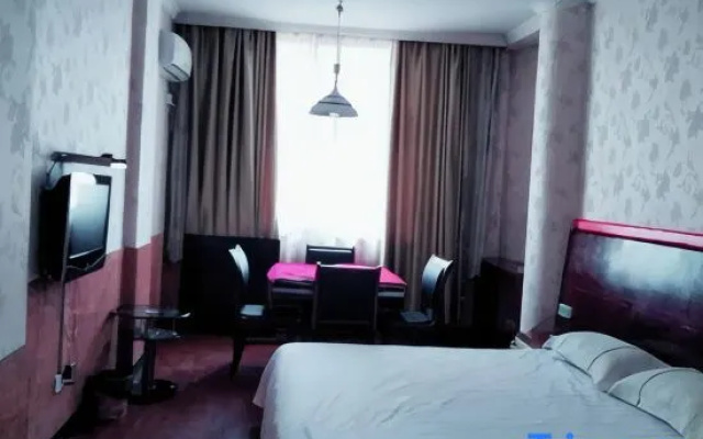 Yiwu Yunshang Hotel (Huzhai Vegetable Market Branch)
