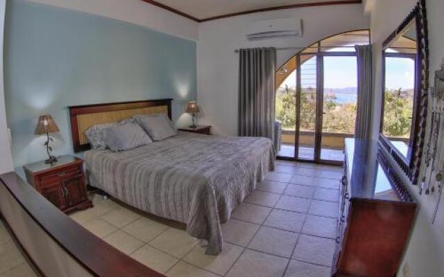 Ocean View - Fully Furnished Studio Perfect for Couple