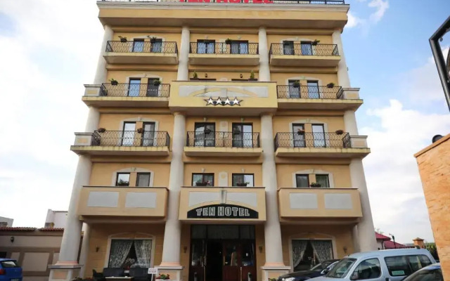 Ten Hotel Colonadelor