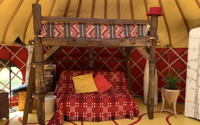 Dragon Orchard Retreat