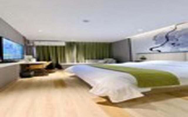 Vatica Chaohu City Er Street Xiangyang Road City Le Fu Plaza Hotel