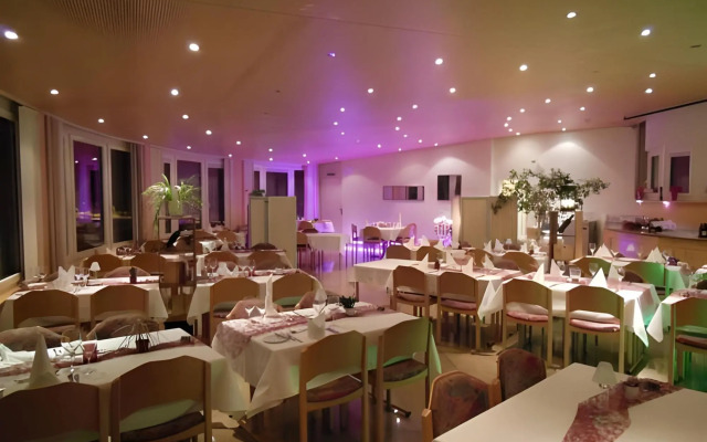 Hotel Alex