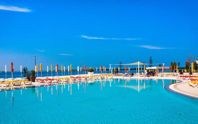 Arena Grand Kazela Camping Homes