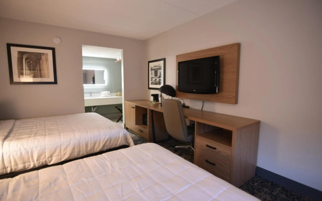 Clinton Inn Hotel & Event Center