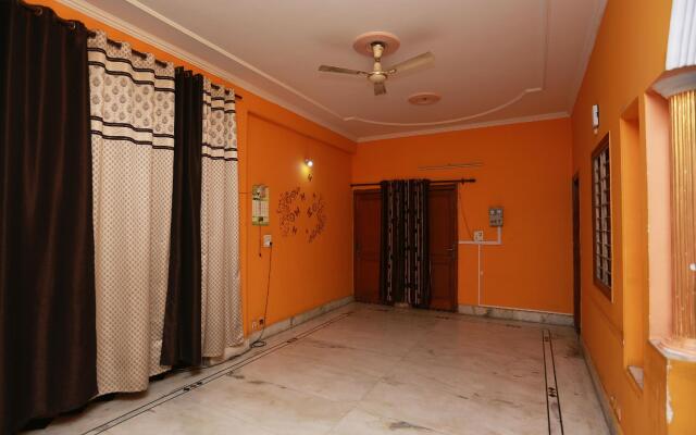 OYO 11752 Hotel Sun Palace Residency