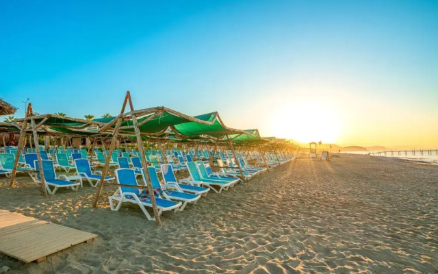 Seabird Beach Hotel