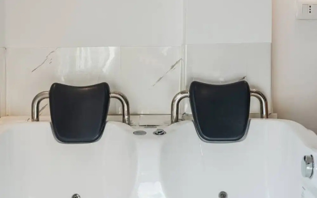 Green Luxe Suite 1 in Shkod r