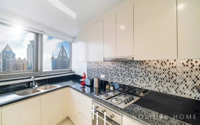 LUX The Paramount Sea View Suite