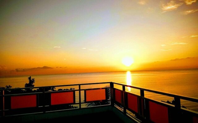 SmallFry's Beach Resort