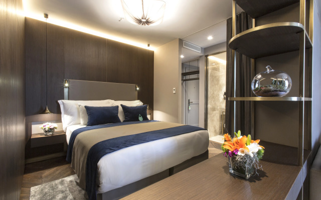 Noble22 Suites