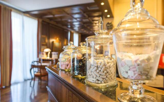 The Regency Hotel, Sure Hotel Collection by Best Western