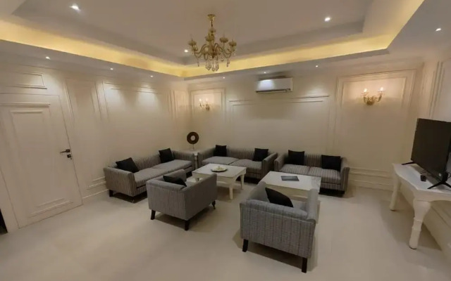 1 Amiras - A Luxury Villa